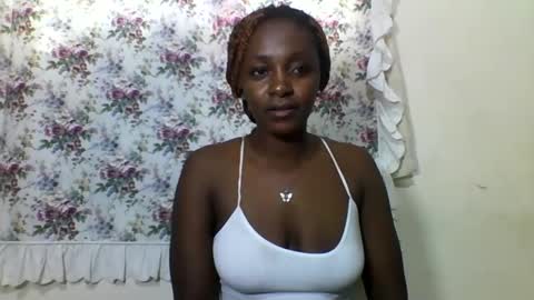 Snapshot of sexyjoane chatting on 01-29-25, 11:30 JOAN online show from 01-29-25, 11:30