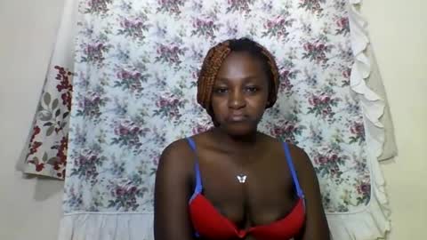 Snapshot of sexyjoane chatting on 02-02-25, 06:37 JOAN online show from 02-02-25, 06:37