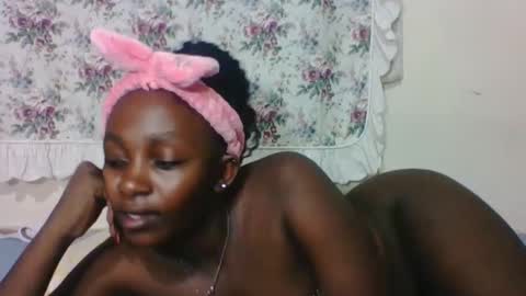 Snapshot of sexyjoane chatting on 02-07-25, 04:46 JOAN online show from 02-07-25, 04:46