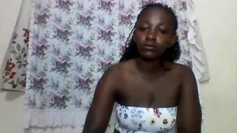 Snapshot of sexyjoane chatting on 02-17-25, 01:47 JOAN online show from 02-17-25, 01:47