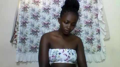 Snapshot of sexyjoane chatting on 02-18-25, 05:31 JOAN online show from 02-18-25, 05:31