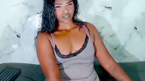 Snapshot of sexykitten147 chatting on 06-21-26, 12:24 SexyKitten147 online show from 06-21-26, 12:24