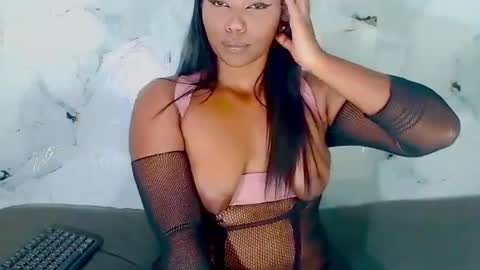 Snapshot of sexykitten147 chatting on 06-30-26, 02:01 SexyKitten147 online show from 06-30-26, 02:01