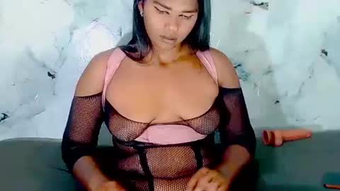 Snapshot of sexykitten147 chatting on 07-05-26, 11:34 SexyKitten147 online show from 07-05-26, 11:34