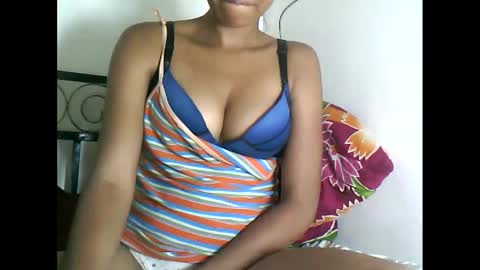 sexylarra12 online show from 01-17-25, 02:50