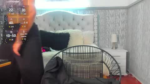 laura online show from 04-02-26, 11:08