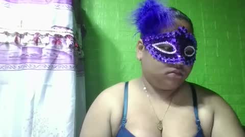Snapshot of sexyloves143 chatting on 09-22-25, 10:50 sexyloves143 online show from 09-22-25, 10:50