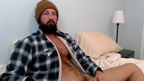 Snapshot of sexymanmk26 chatting on 01-19-25, 04:04 lets go private im ready to play pvt cum online show from 01-19-25, 04:04