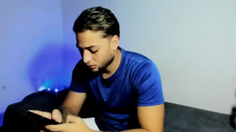sexymen698 online show from 06-16-26, 06:32