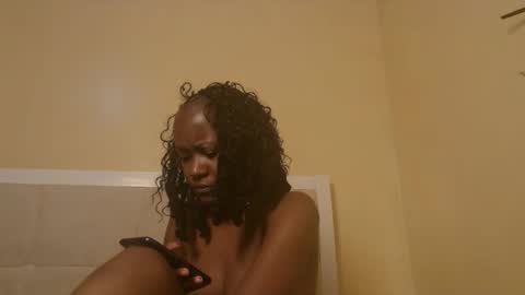 Miss mia online show from 09-14-25, 02:05