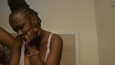 Miss mia online show from 10-13-25, 09:04