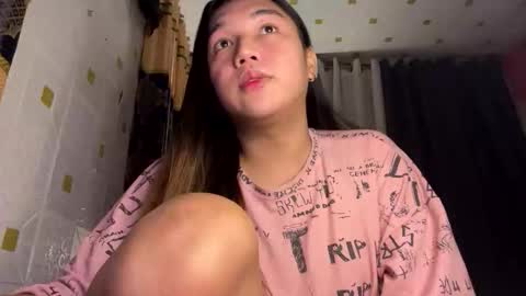 Snapshot of sexynaughty_samantha chatting on 09-16-25, 05:52 Samantha online show from 09-16-25, 05:52