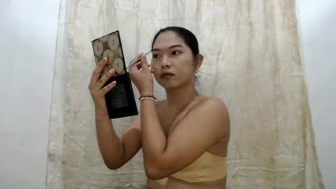 sexypetiteraine online show from 07-13-26, 08:11