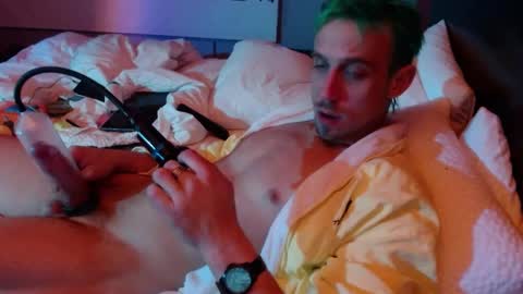 Snapshot of sexypossum chatting on 02-14-25, 02:54 Possum online show from 02-14-25, 02:54