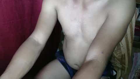 Snapshot of sexyseductionxx chatting on 10-14-25, 02:40 carl online show from 10-14-25, 02:40