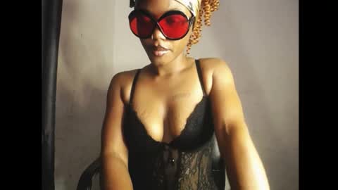 Darkskinned Rae online show from 04-29-26, 08:48