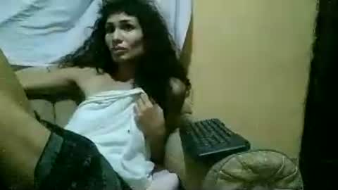 Snapshot of sexywolfnight chatting on 06-23-26, 05:27 sexywolfnight online show from 06-23-26, 05:27