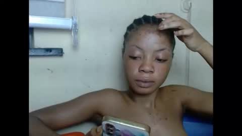 Snapshot of sexyxpeach chatting on 09-08-25, 06:51 sexyxpeach online show from 09-08-25, 06:51