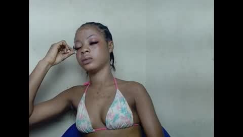 Snapshot of sexyxpeach chatting on 09-12-25, 12:55 sexyxpeach online show from 09-12-25, 12:55
