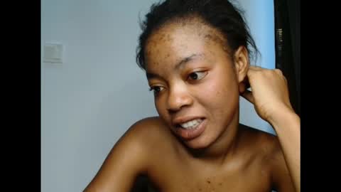Snapshot of sexyxpeach chatting on 10-12-25, 12:26 sexyxpeach online show from 10-12-25, 12:26