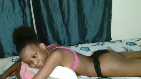 Snapshot of sexyy_janey chatting on 01-30-25, 07:59 Janey online show from 01-30-25, 07:59
