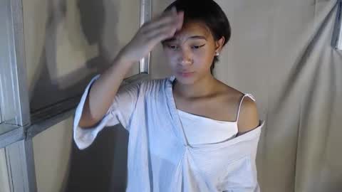 Snapshot of sexyyeudora chatting on 11-14-25, 04:28 Eudora3 online show from 11-14-25, 04:28