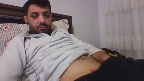 Snapshot of sexyyy_mannn chatting on 02-15-25, 08:43 sexyyy_mannn online show from 02-15-25, 08:43