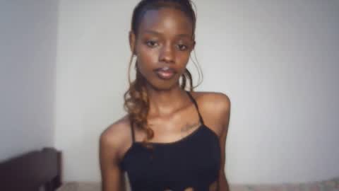 Snapshot of sexyzuriel chatting on 02-11-26, 04:50 sexyzuriel online show from 02-11-26, 04:50