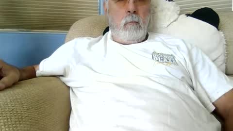 Snapshot of sezz50 chatting on 11-17-25, 06:46 sezz50 online show from 11-17-25, 06:46