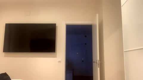 sguyxxxx online show from 10-05-25, 07:34