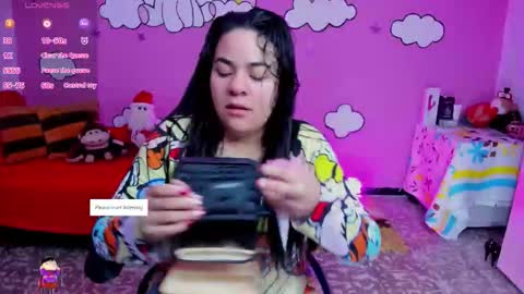 Snapshot of shaaroonhillss1 chatting on 12-03-25, 11:08 sharoon online show from 12-03-25, 11:08