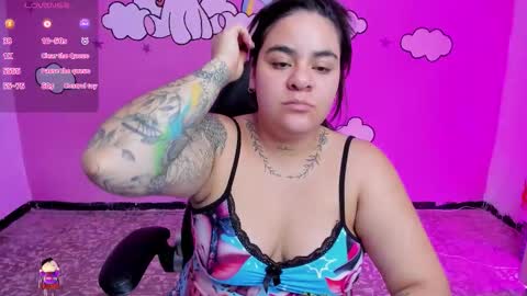 Snapshot of shaaroonhillss1 chatting on 02-20-26, 09:48 sharoon online show from 02-20-26, 09:48