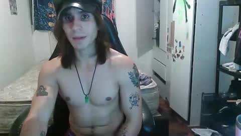 Snapshot of shacoklown chatting on 02-25-26, 02:10 shacoklown online show from 02-25-26, 02:10