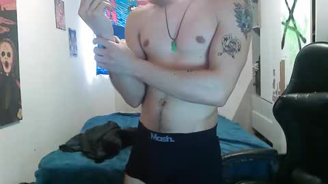 Snapshot of shacoklown chatting on 03-05-26, 10:11 shacoklown online show from 03-05-26, 10:11