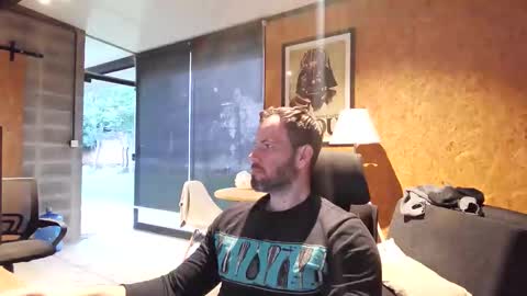 shad0w_hunter online show from 05-11-26, 08:39