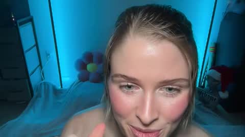 shadebabe online show from 12-20-25, 06:53
