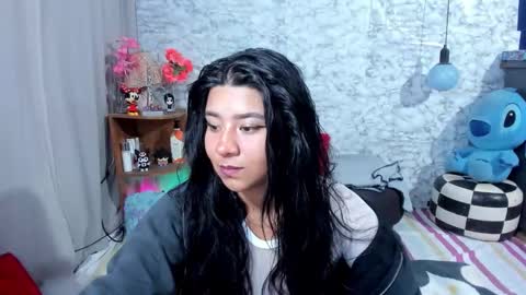 Liz online show from 09-12-25, 06:02