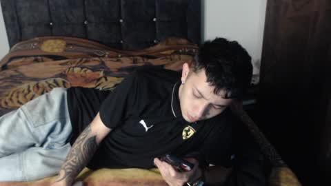 Snapshot of shadow_men_ chatting on 04-10-26, 05:01 james online show from 04-10-26, 05:01