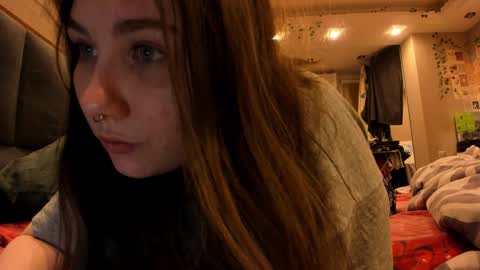 Snapshot of shadow_raffi chatting on 10-04-25, 06:39 shadow_raffi online show from 10-04-25, 06:39