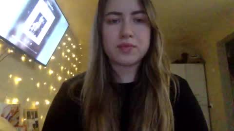 shadowx_dahlia online show from 11-04-25, 12:04