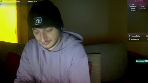 Snapshot of shadysinnerman chatting on 11-06-25, 11:37 Sinnermann online show from 11-06-25, 11:37