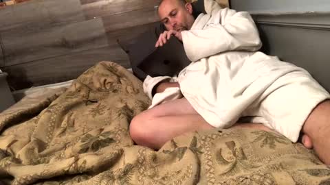 Snapshot of shadystl chatting on 12-11-24, 04:42 shadystl online show from 12-11-24, 04:42