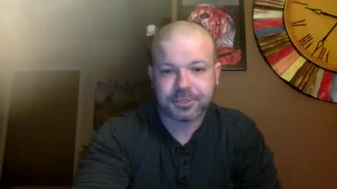 Snapshot of shadyyyyyy7 chatting on 02-14-25, 03:33 Shady online show from 02-14-25, 03:33