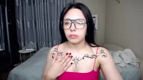 Snapshot of shaggy_wild chatting on 02-25-26, 07:01 shaggy_wild online show from 02-25-26, 07:01