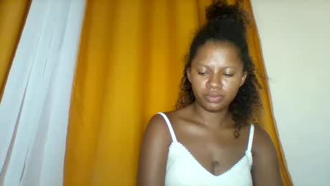 shainnah online show from 11-27-25, 03:36