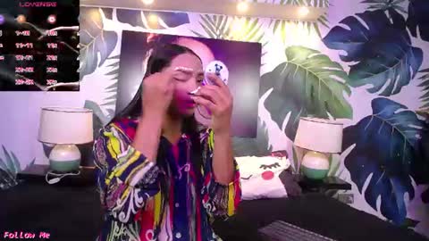 Shakti online show from 06-25-26, 01:04