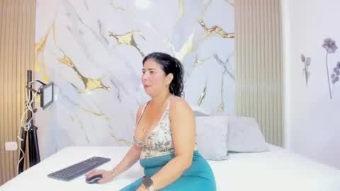 shalomexotic online show from 07-17-26, 12:01