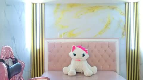 Shalon  online show from 07-24-26, 03:15