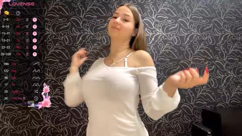 Iris online show from 10-10-25, 08:08