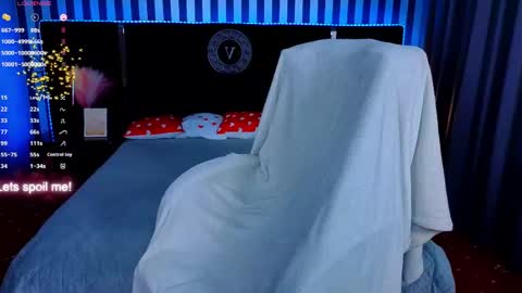 Lessi online show from 04-19-26, 06:24